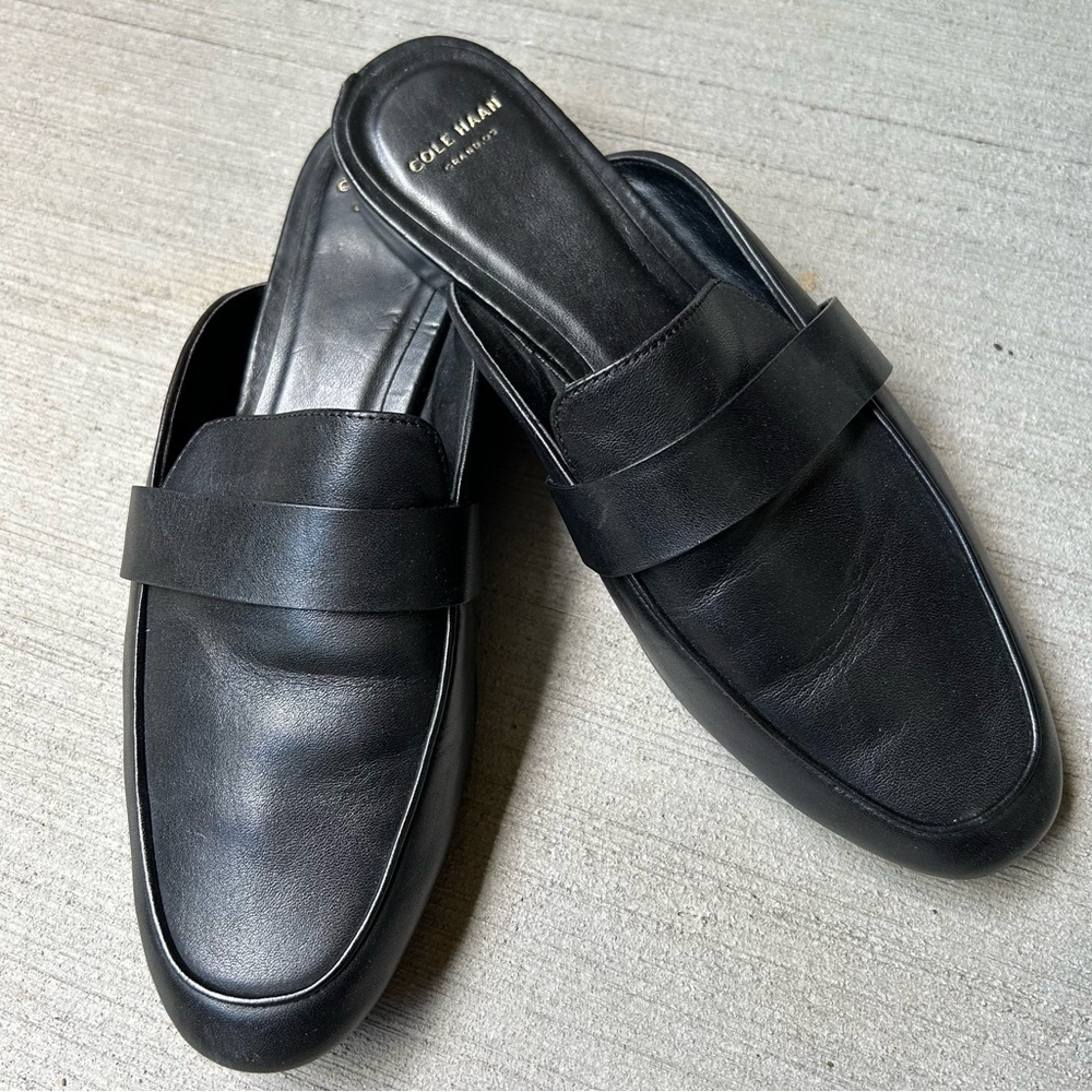 COLE HAAN mule slides